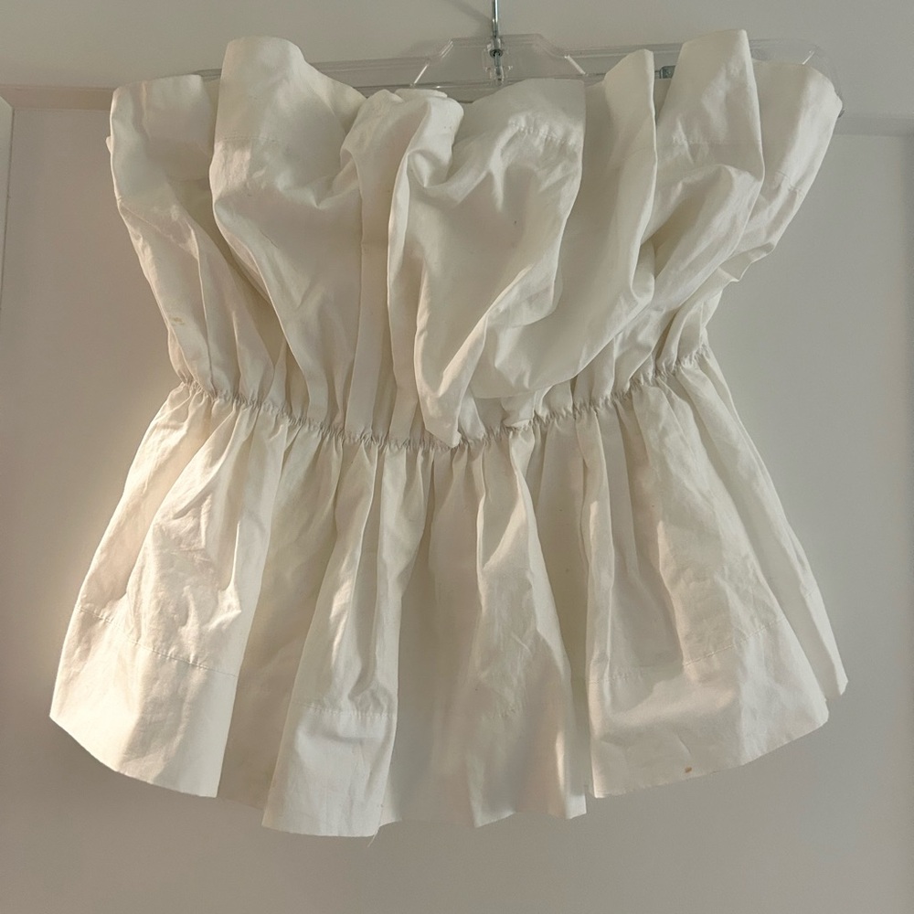 Strapless top